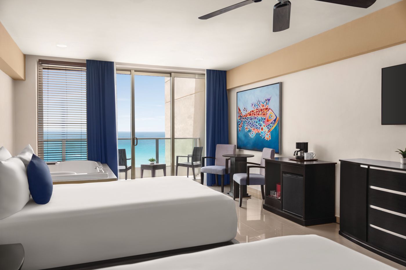 New - Seadust Cancun