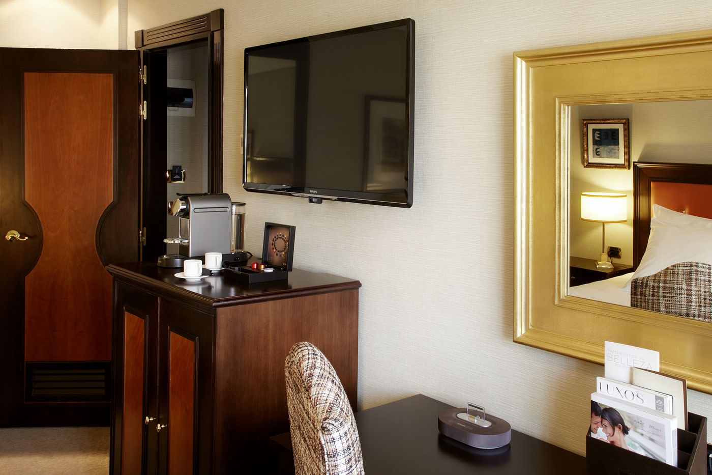 Hyatt-Regency-Hesperia-Madrid-Room-9