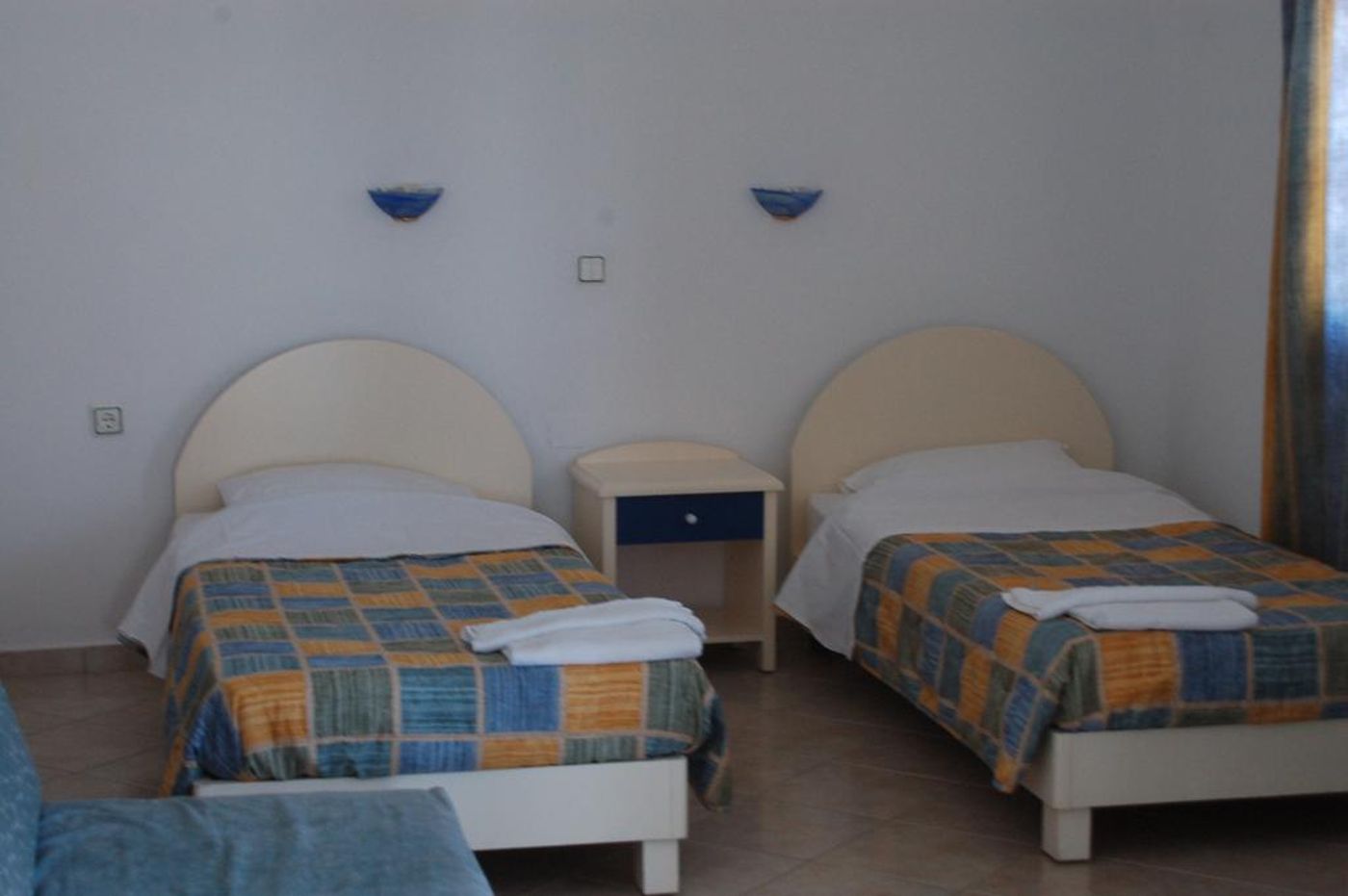 Uncle George Apartments