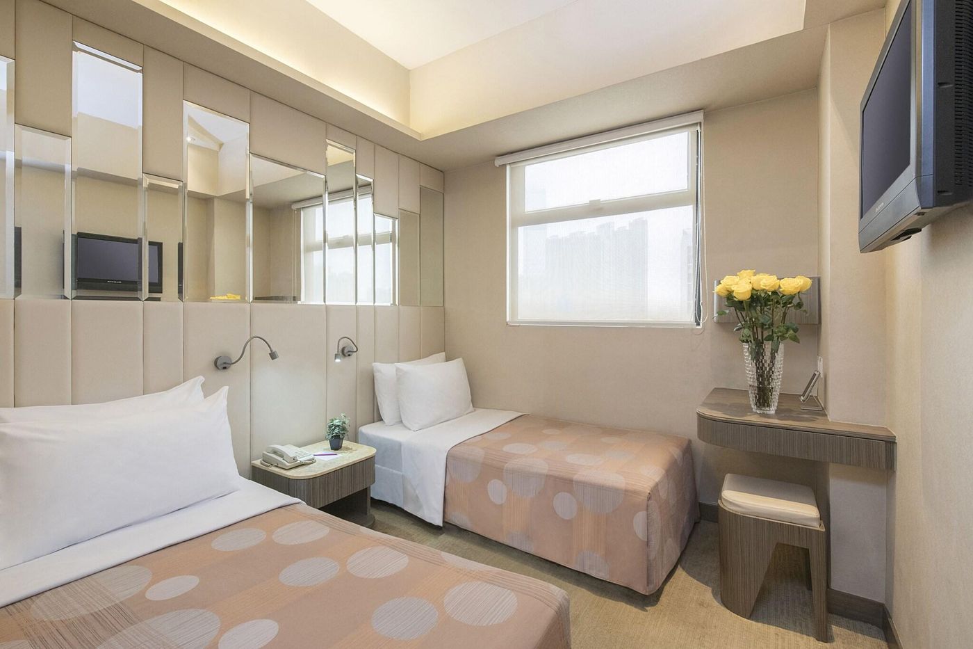 Silka-Seaview-Room-12