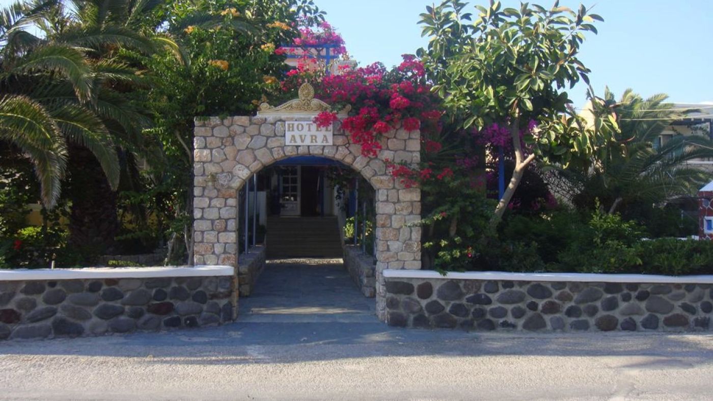 Avra-Santorini-General-view-9