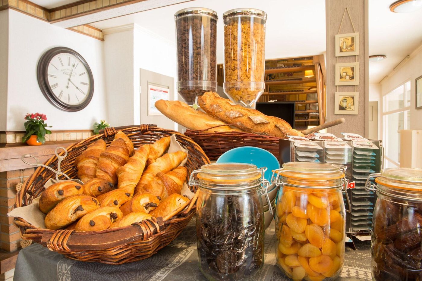 Le Petit Casset - France - HOMPS  - Restaurant - 8