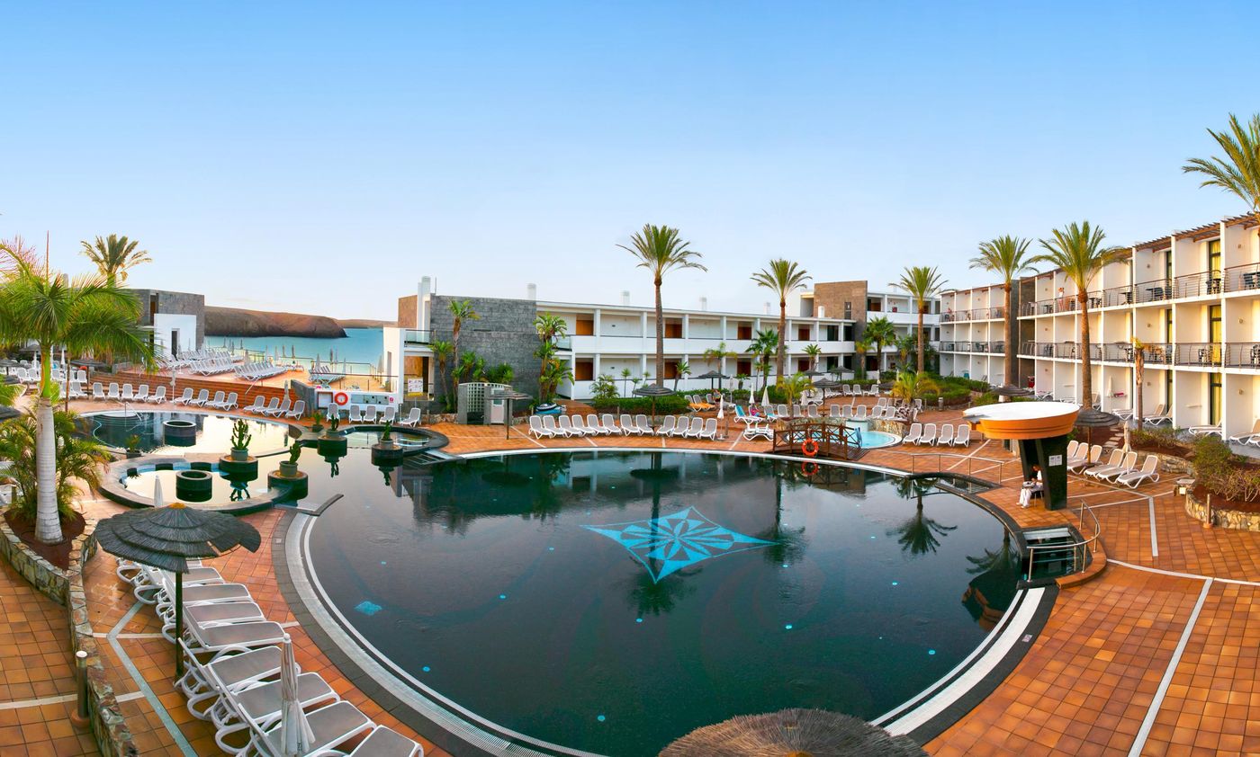 Hotel-LIVVO-Mirador-Papagayo-Pool-6