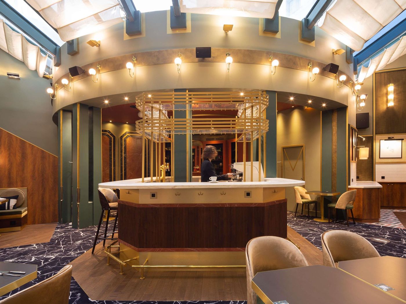 NEST-Paris-La-Defense---Mgallery-Bar-14