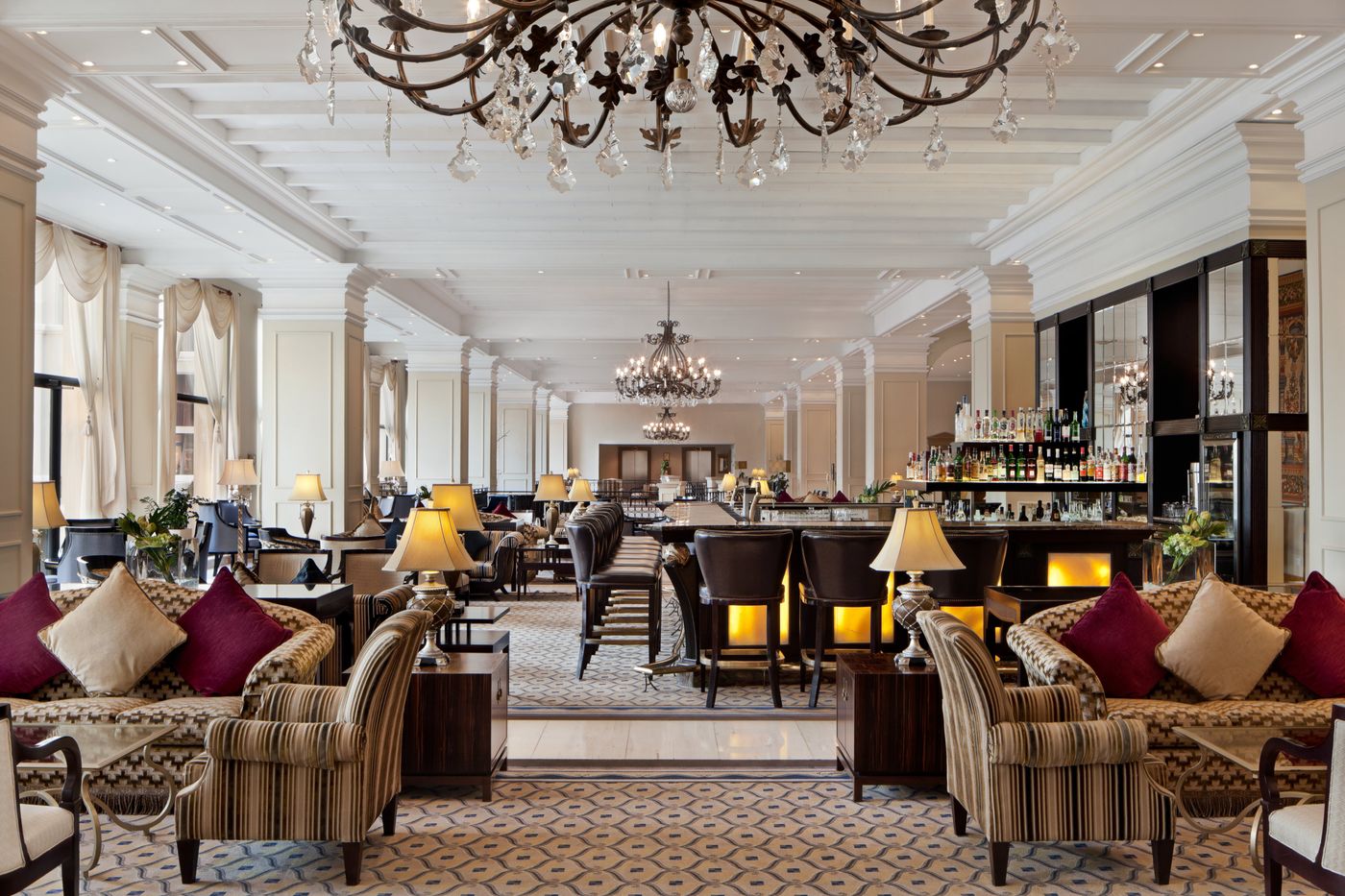 The-Westin-Dragonara-Resort-Bar-67