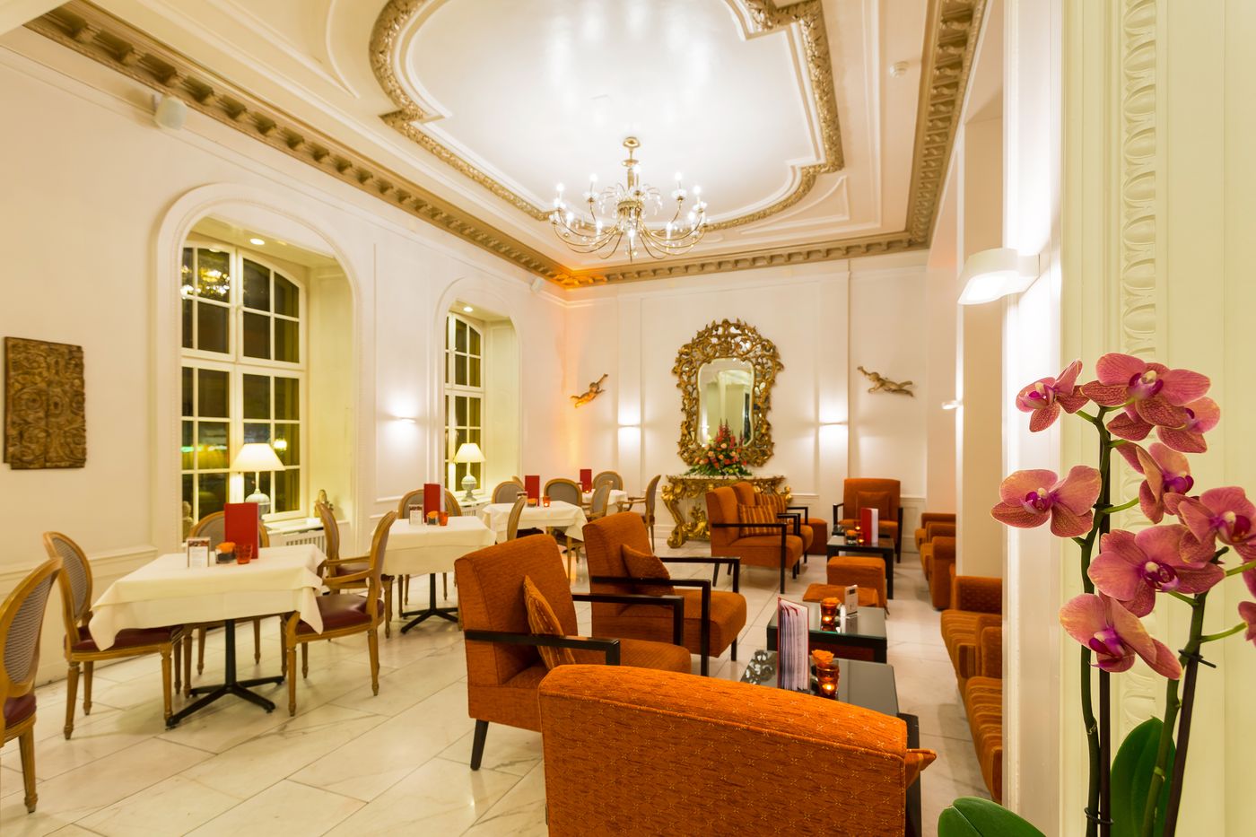 Hotel City Inn-Switzerland-BASEL-Lobby-3