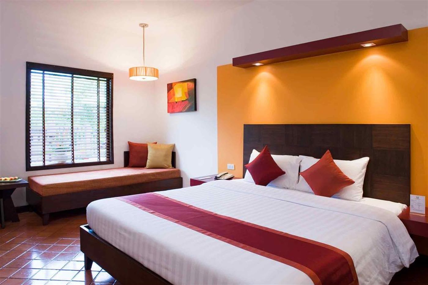All-Seasons-Naiharn-Phuket-Room-12