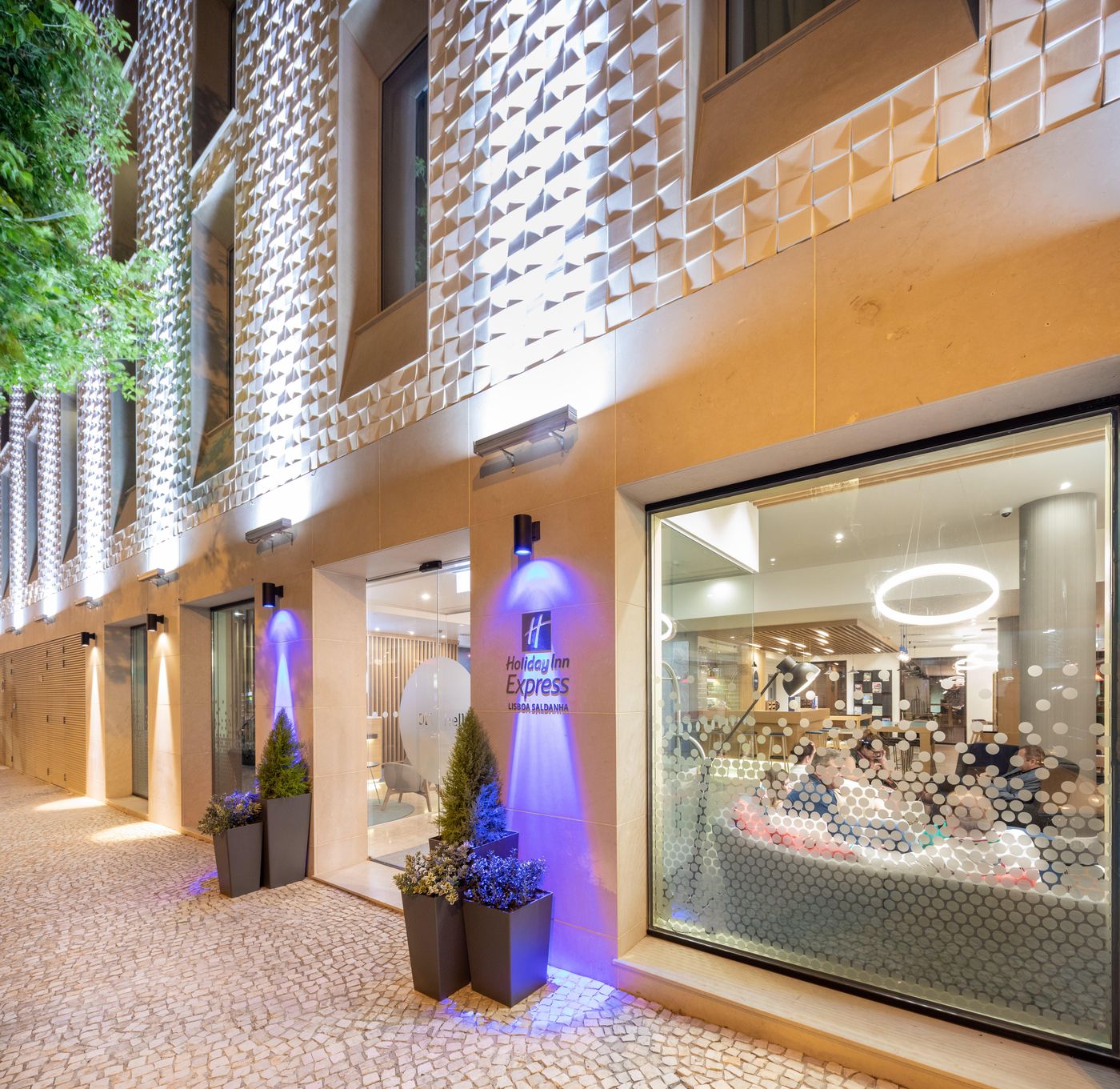 Holiday Inn Express Lisbon - Plaza Saldanha-Portugal-Lisbon-General view-6