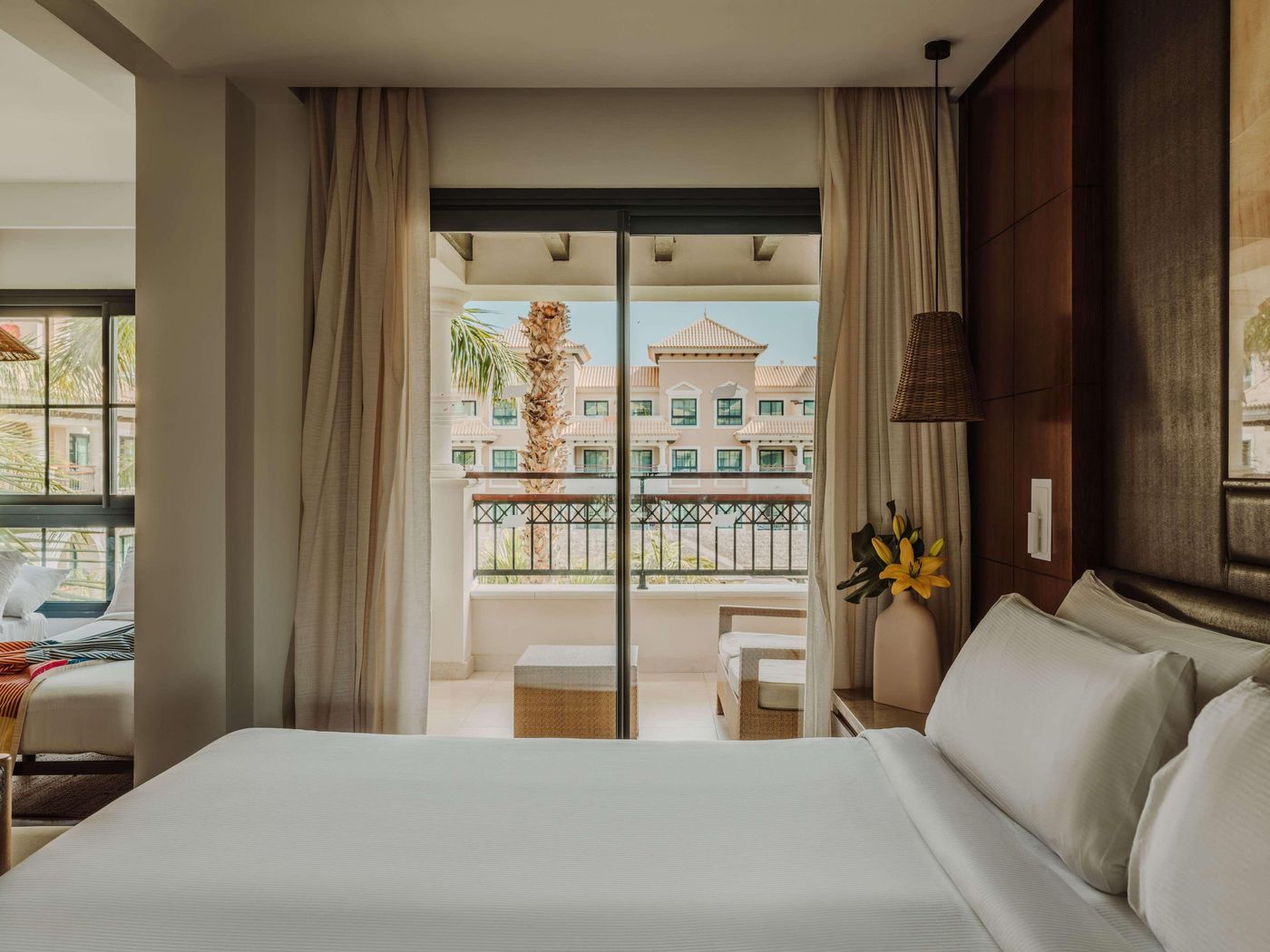 Gran-Melia-Palacio-de-Isora-Room-39