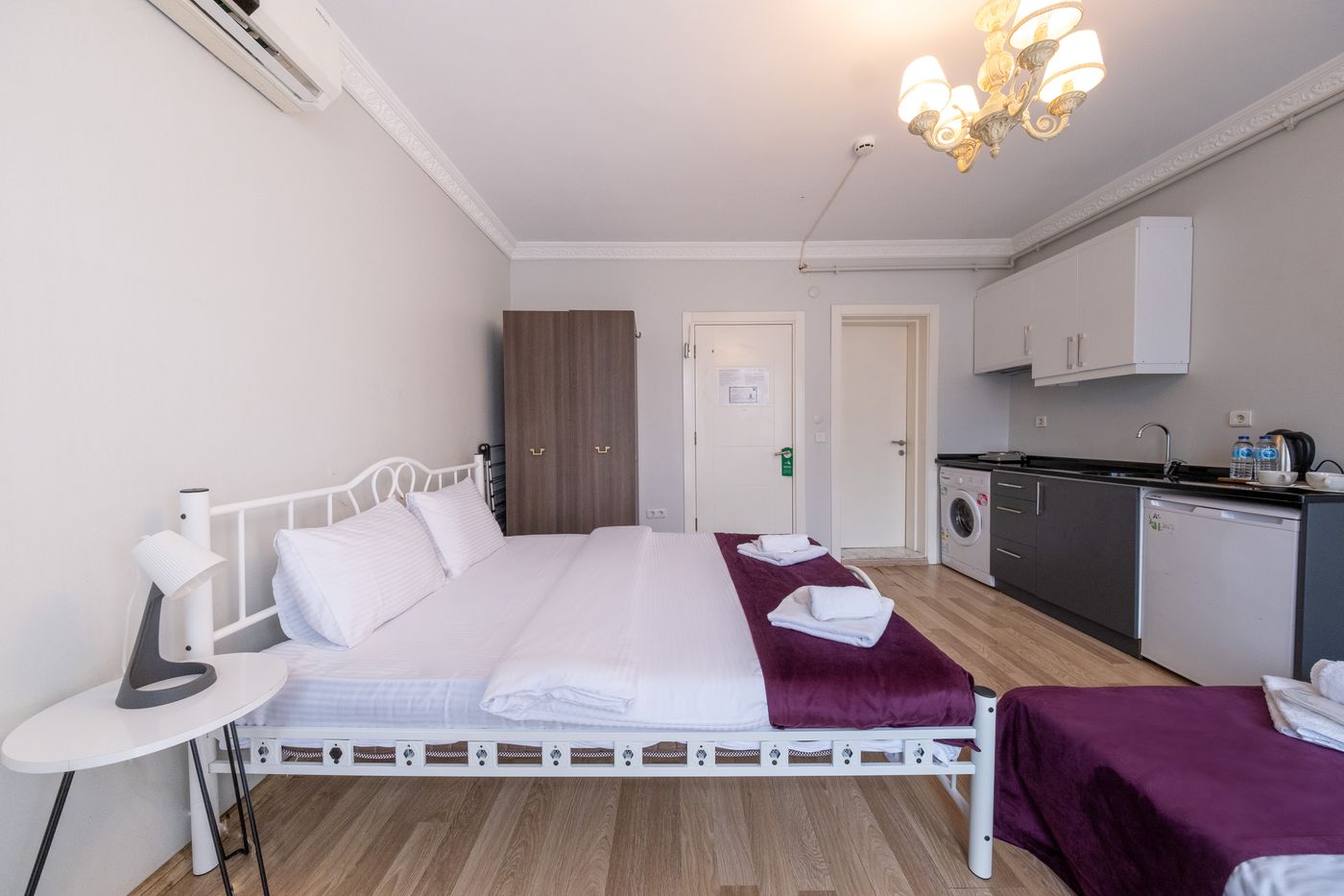 Frame-Galata-Hotel-Room-11