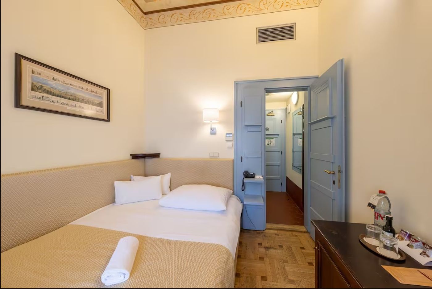 Hotel-Elite-Prague-Room-11