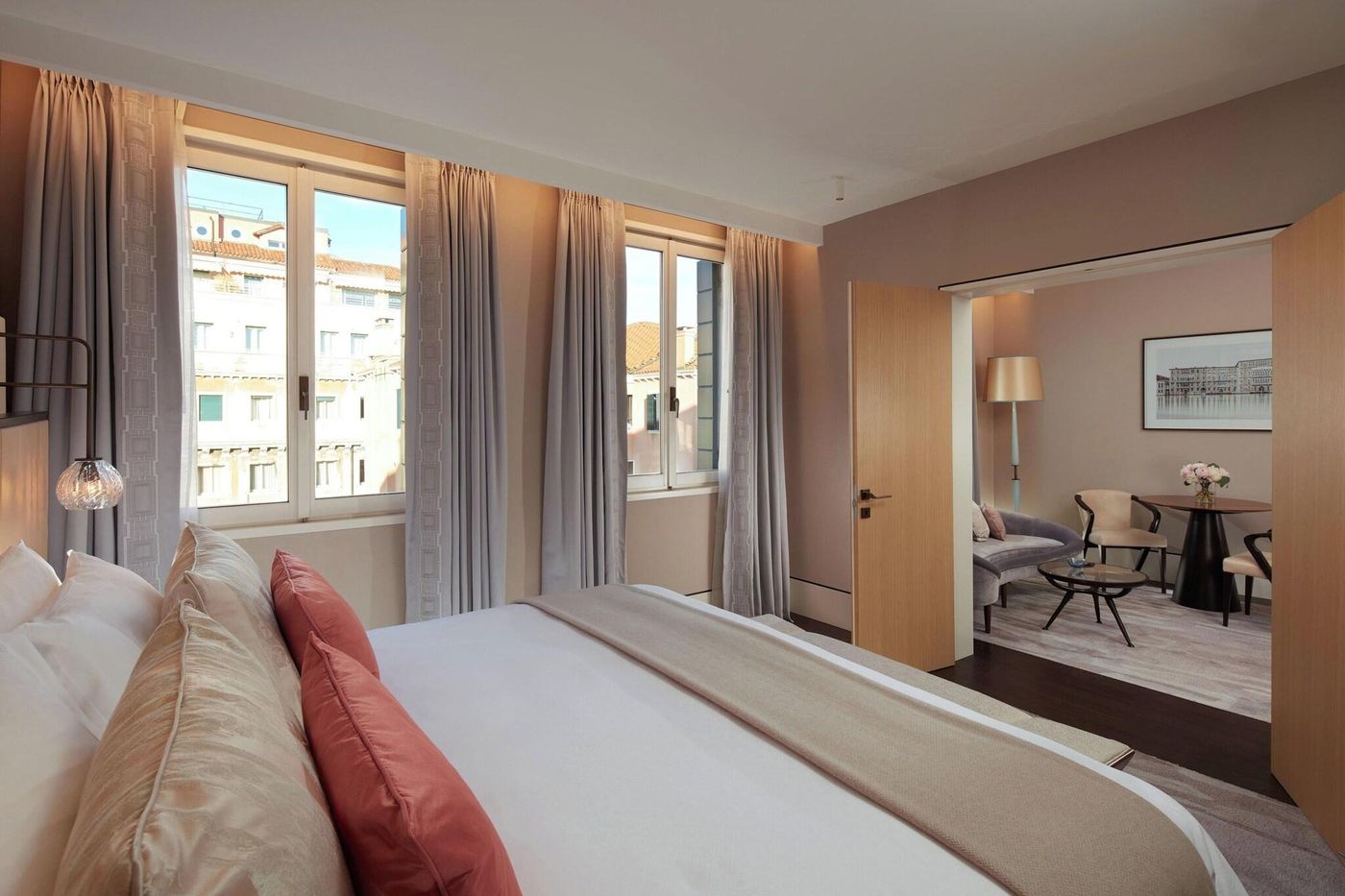 The-St-Regis-Venice-Room-38