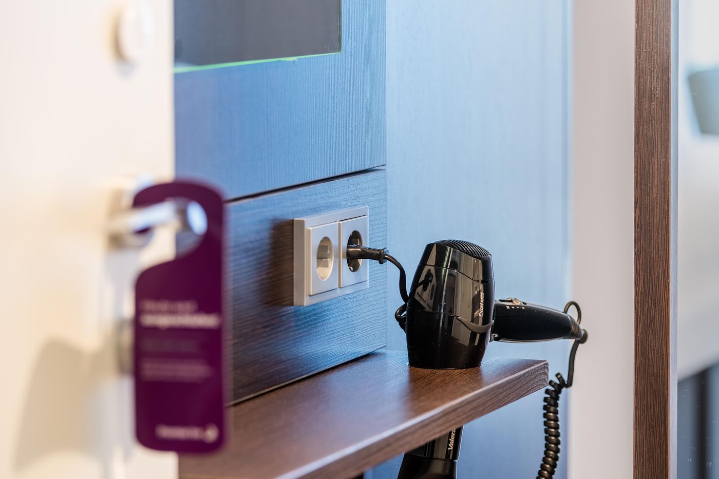 Premier Inn Nürnberg City Opernhaus-Germany-Nuremberg-Room-7