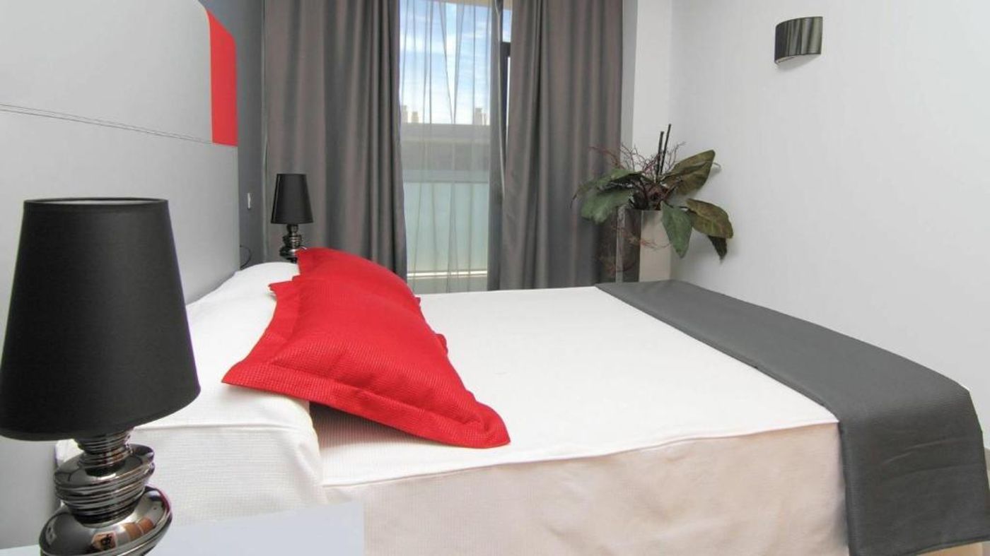 Four-Elements-Suites-Room-33