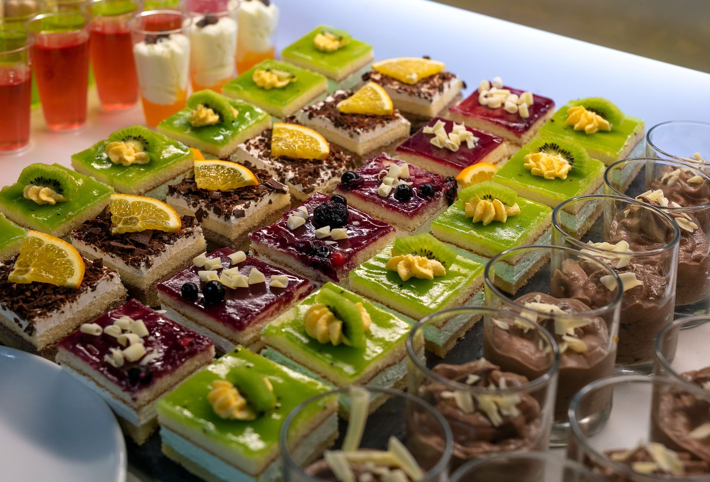 Olympus-Restaurant-19