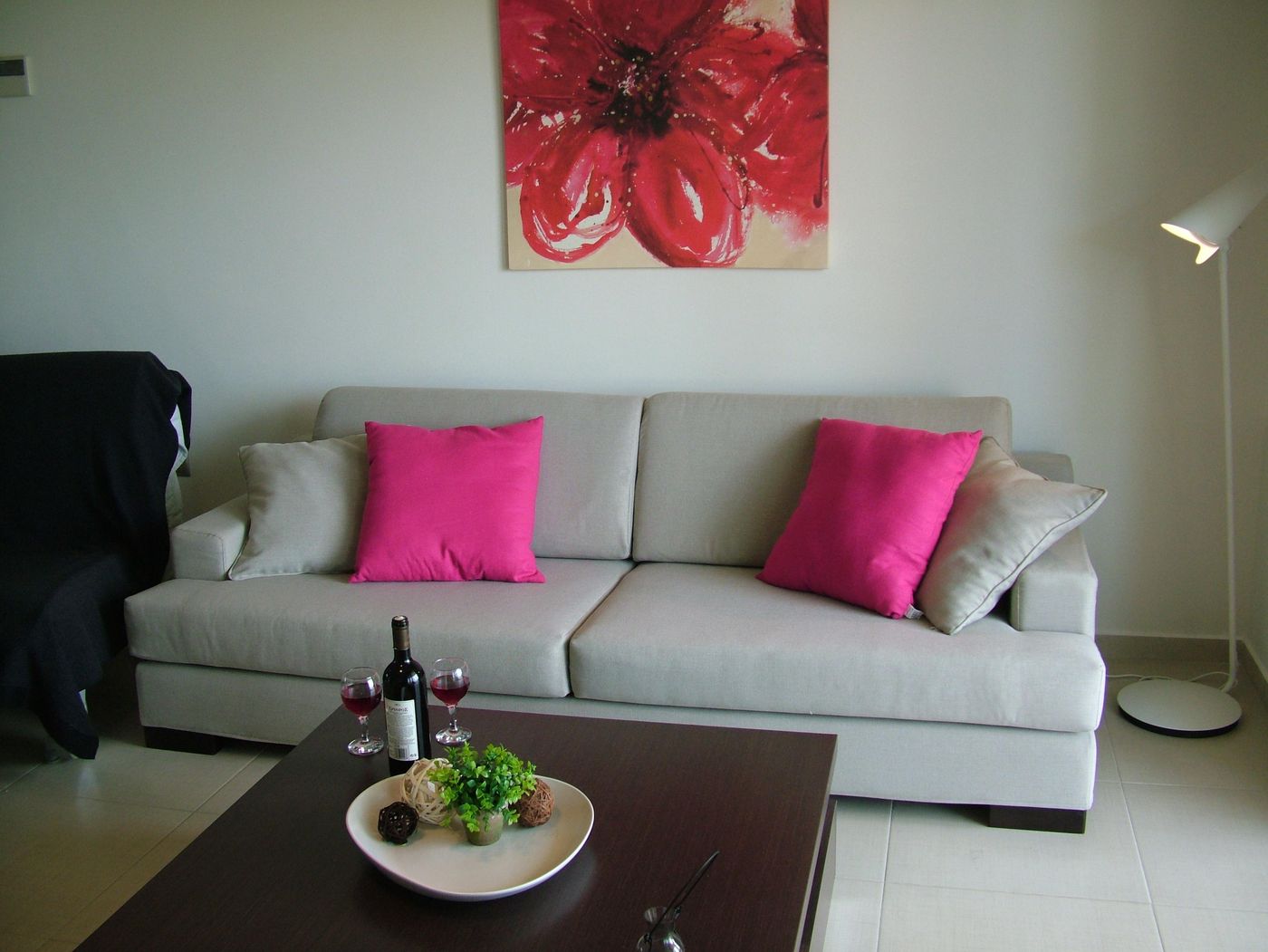 Sugar---Almond--Room-7