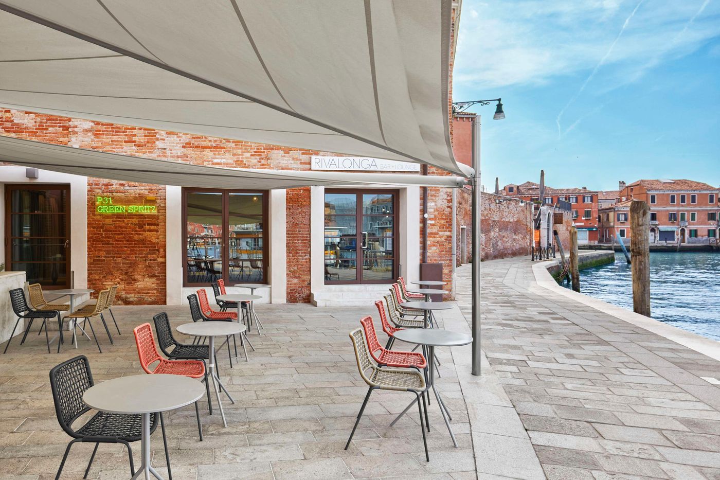 Hyatt-Centric-Murano-Venice-Pool-3