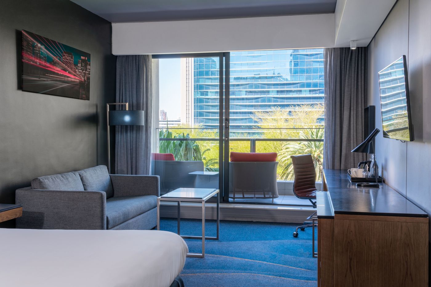 Park-Inn-by-Radisson-Cape-Town-Foreshore-Room-37