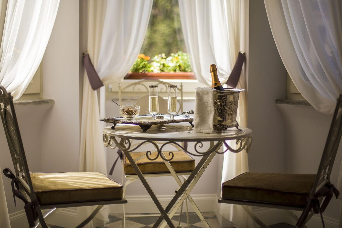 Trastevere-Royal-Suite-Room-5