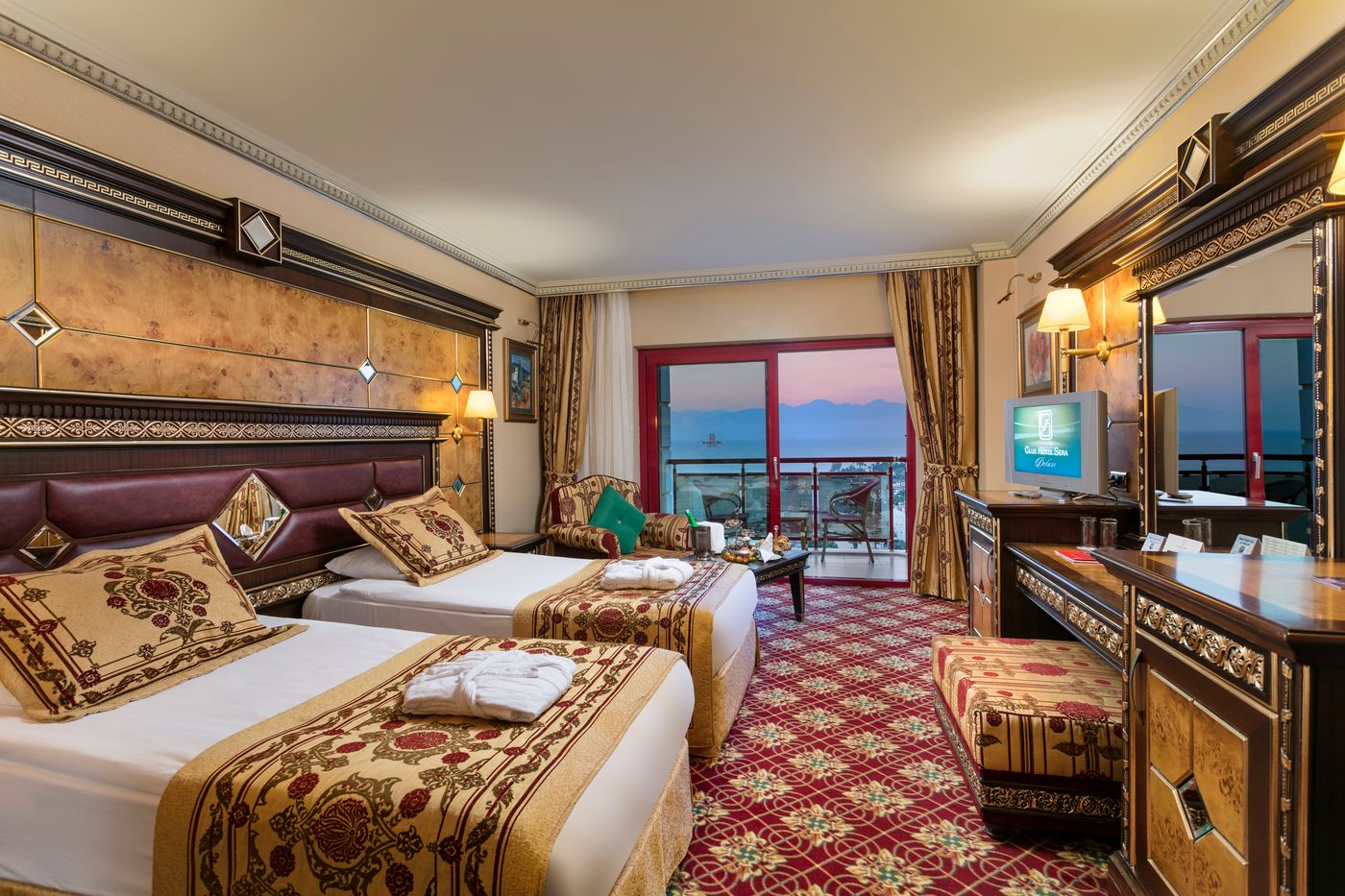 Club-Hotel-Sera-Room-23