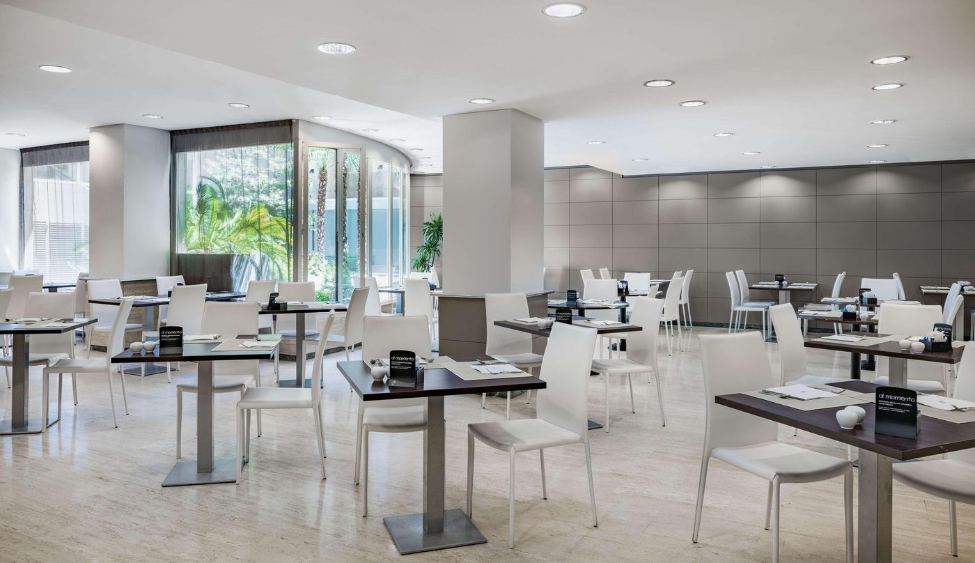 NH-Paseo-de-la-Habana-Restaurant-13