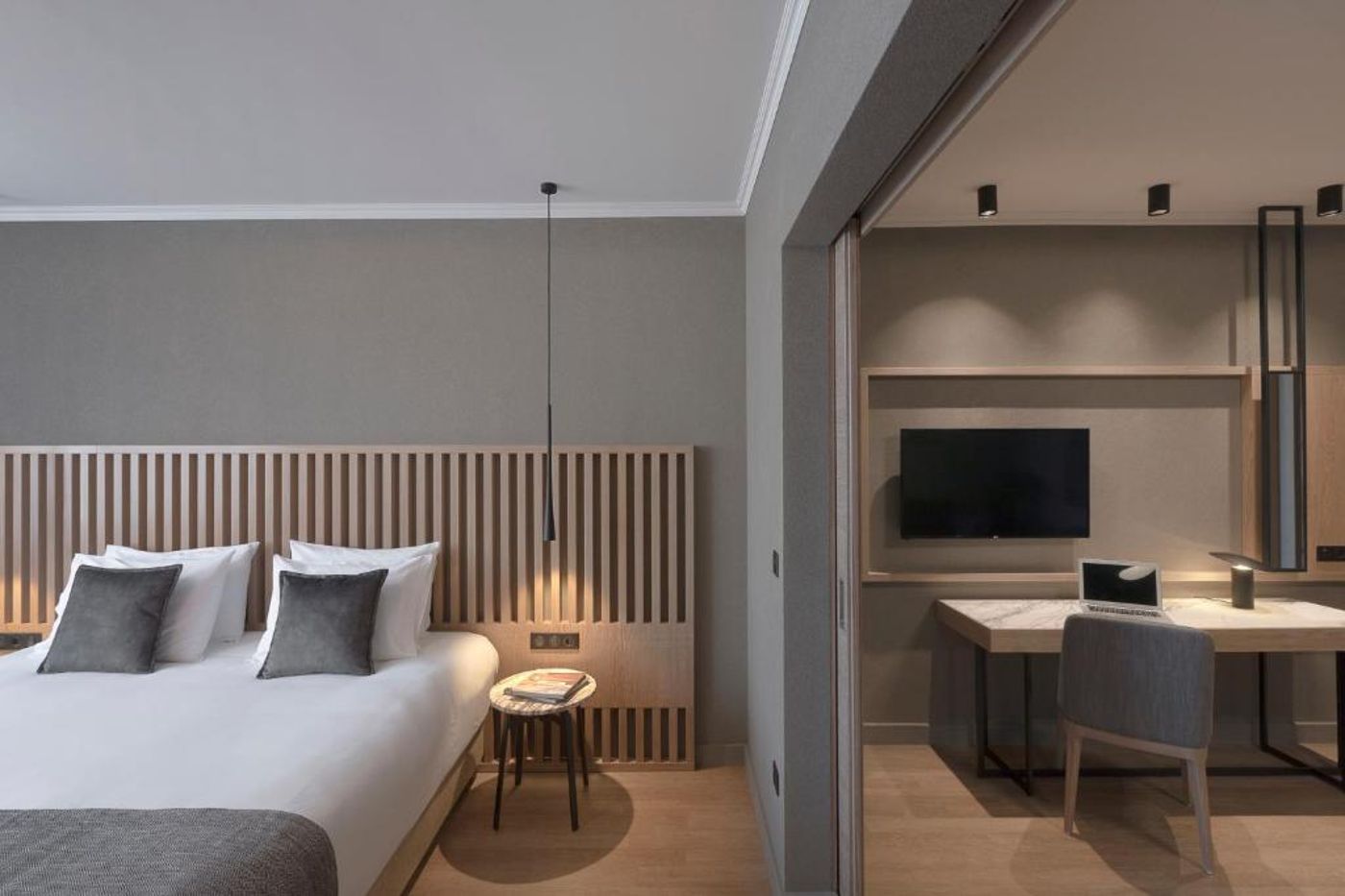 Porto Palace - Greece - THESSALONIKI - Room - 9