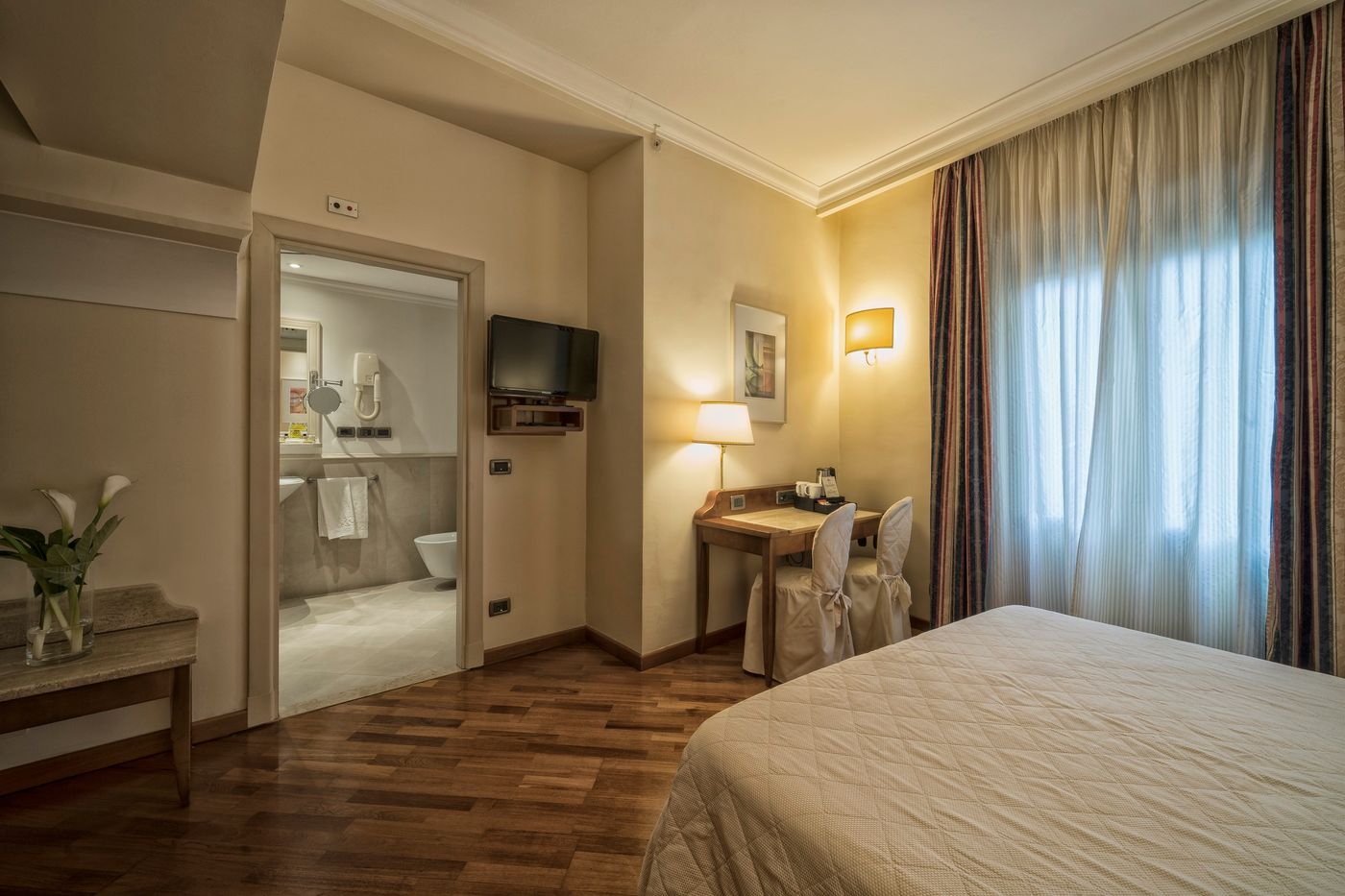 Laurus-Hotel-Al-Duomo-Room-18
