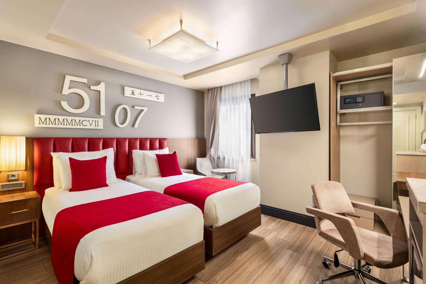 Ramada-by-Wyndham-Istanbul-Pera-Room-38