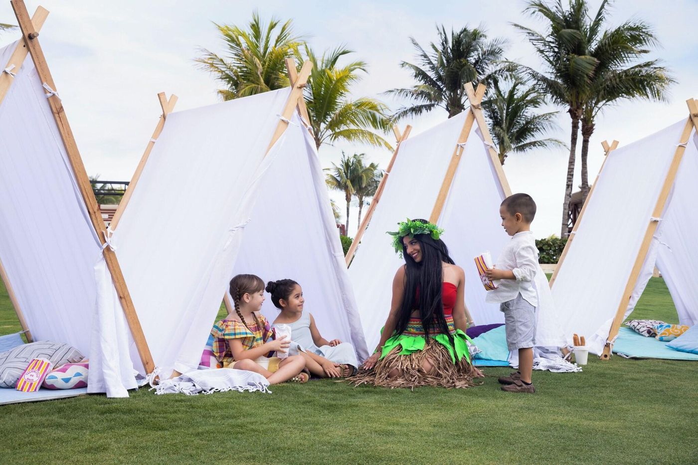 Hyatt-Ziva-Cancun-Sports-and-Entertainment-75