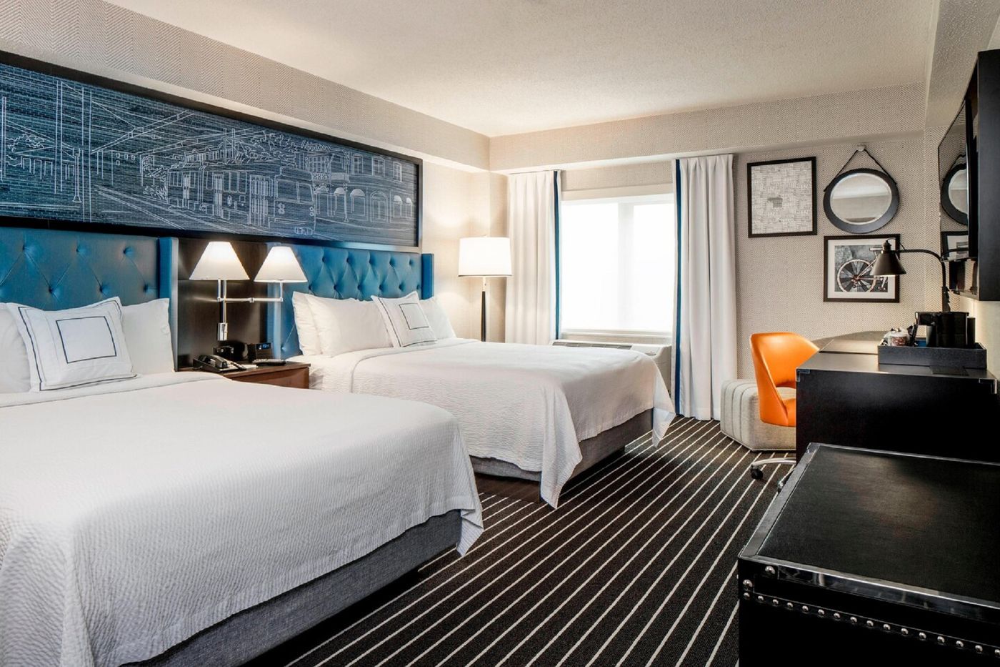 Courtyard-Boston-Brookline-Room-15