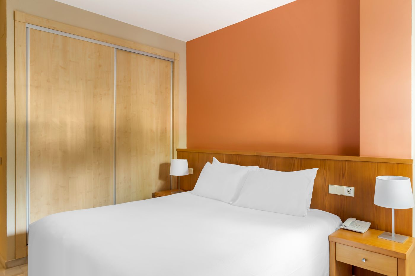 Royal-Oasis-Club-at-Pueblo-Quinta-Room-22