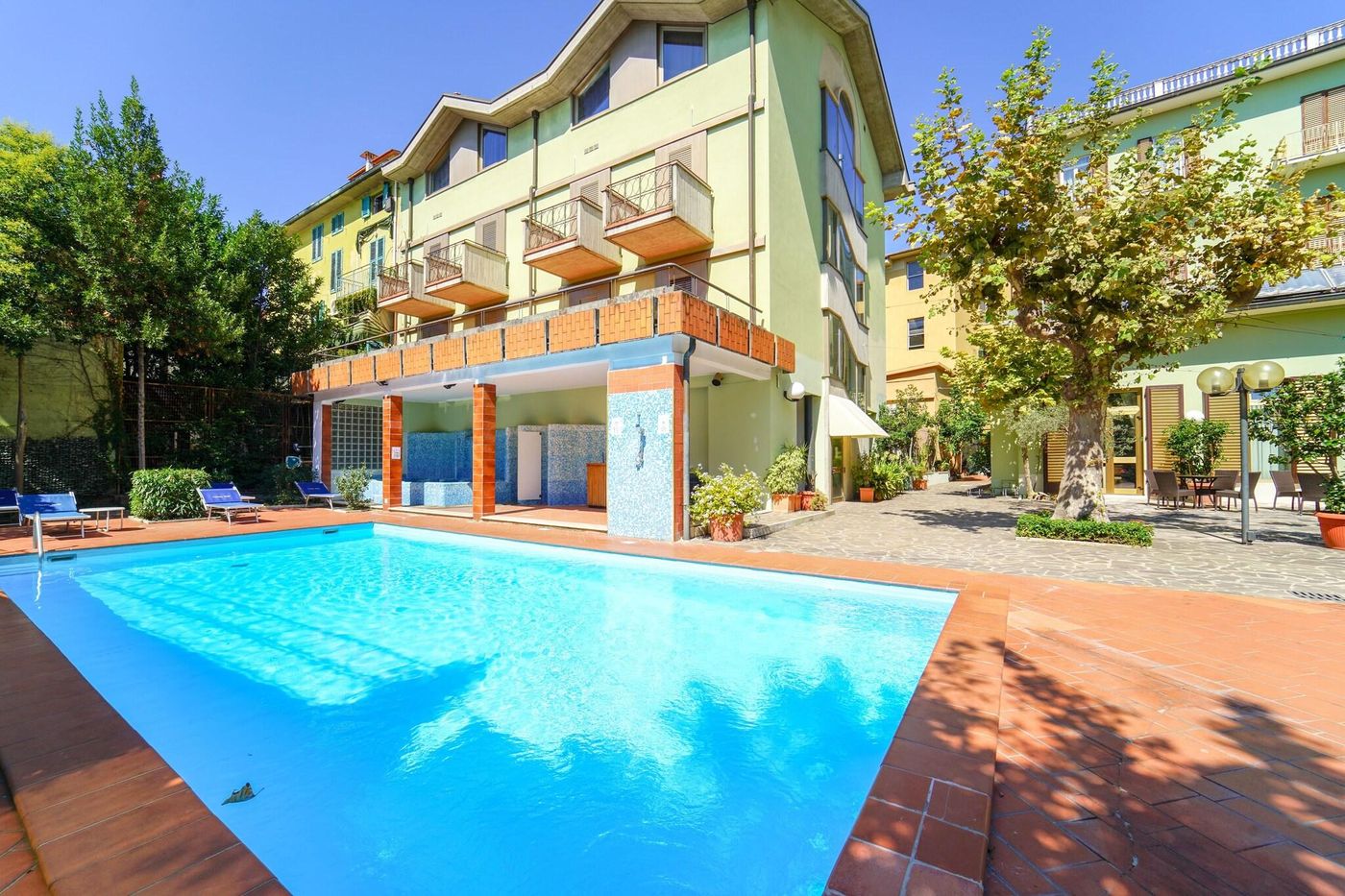 Hotel-Cappelli-Pool-3