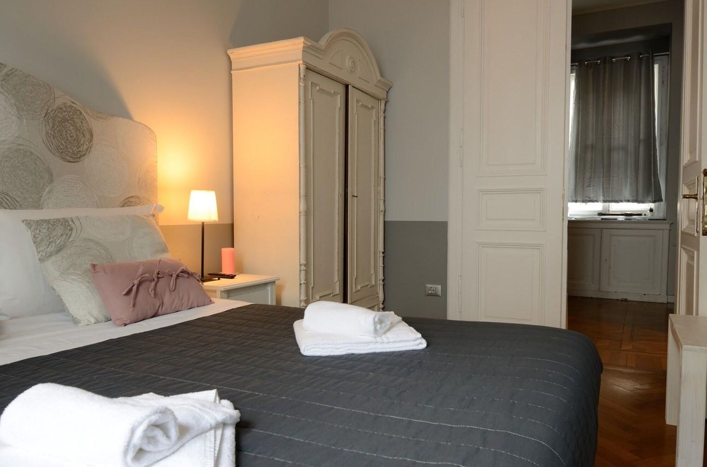 Bed And Breakfast Le Cupole Di Trieste-Italy-TRIESTE-Room-10