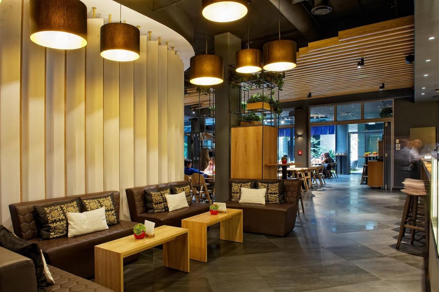 7Seasons-Apartments-Budapest-Lobby-6