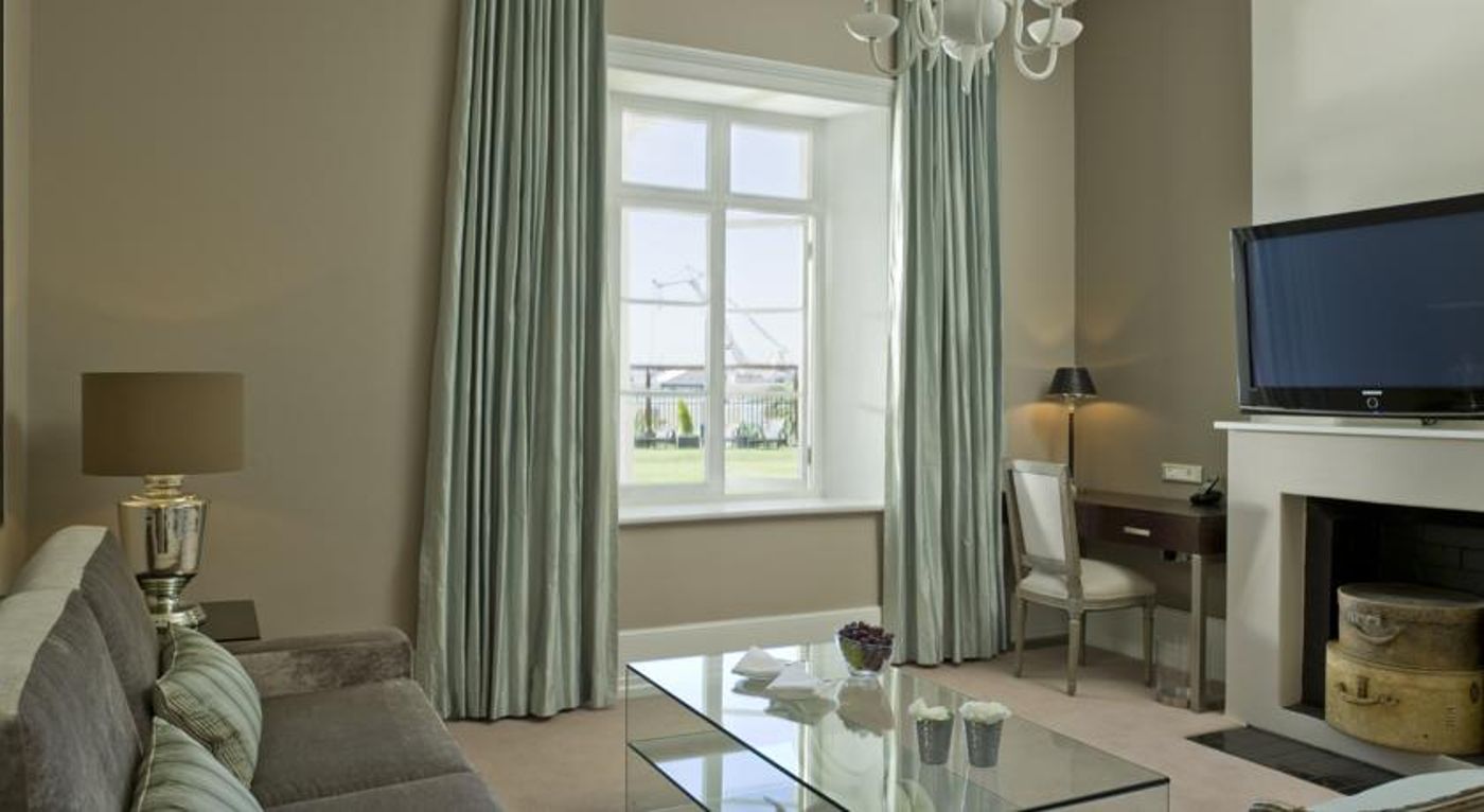 Dock-House-Boutique-Hotel-and-Spa-by-Newmark-Room-8