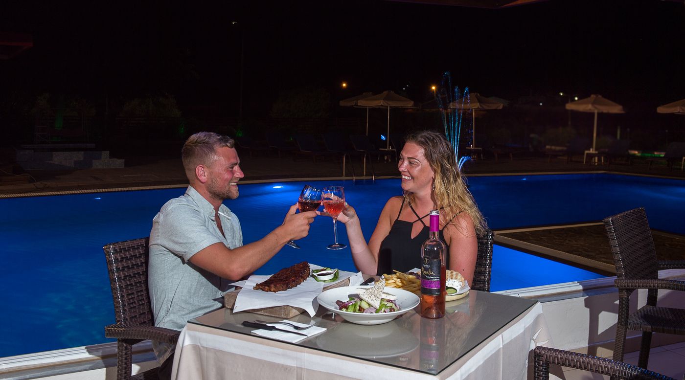 Zoes-Hotel-Restaurant-25