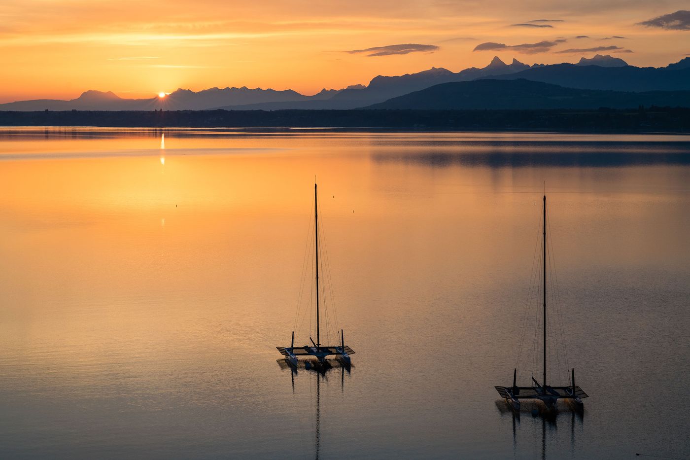 Lake-Geneva-Hotel-General-view-38