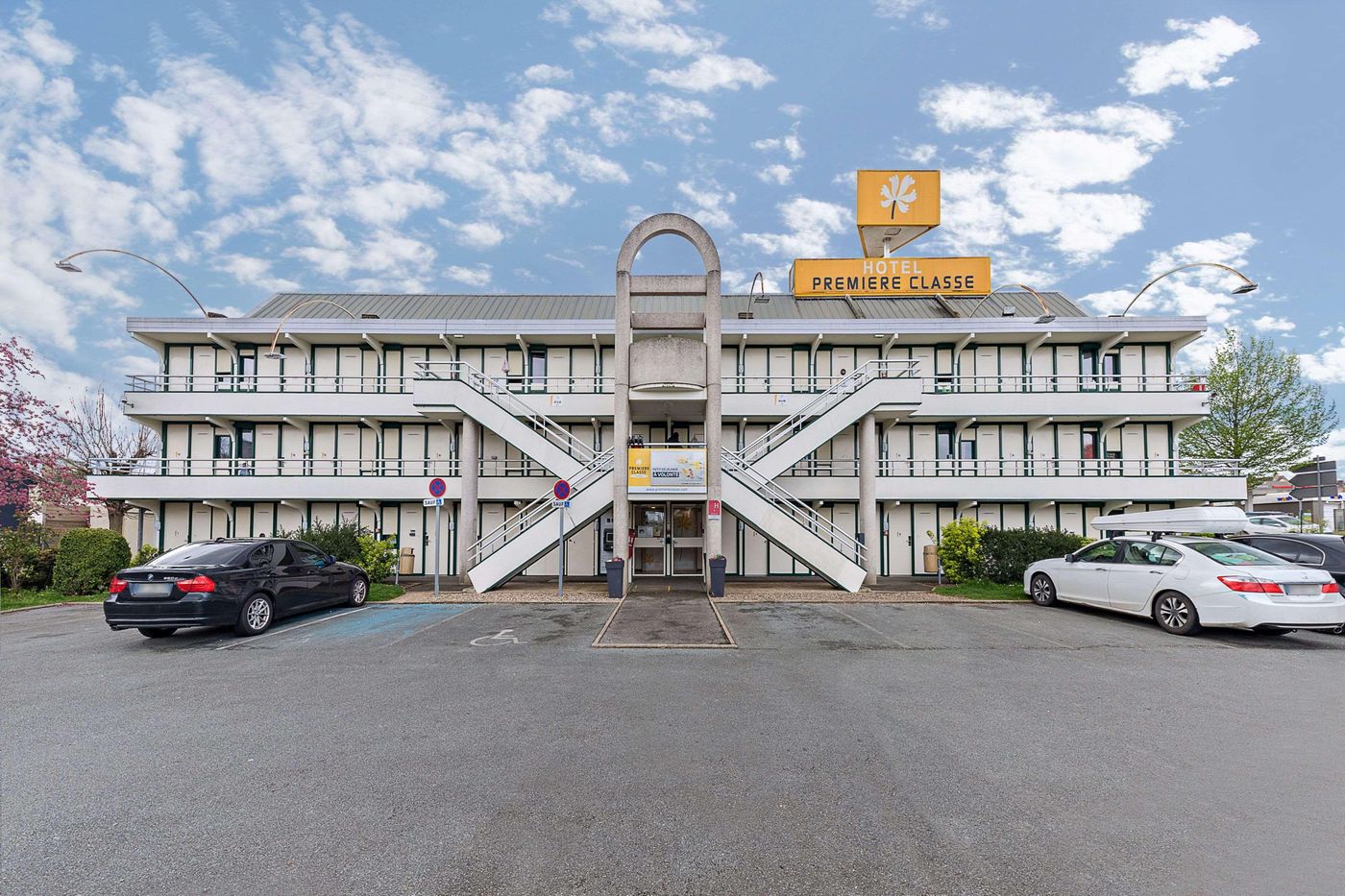 Premiere Classe Rouen Sud Parc Des Expositions-France-SAINT-ETIENNE-DU-ROUVRAY-General view-5