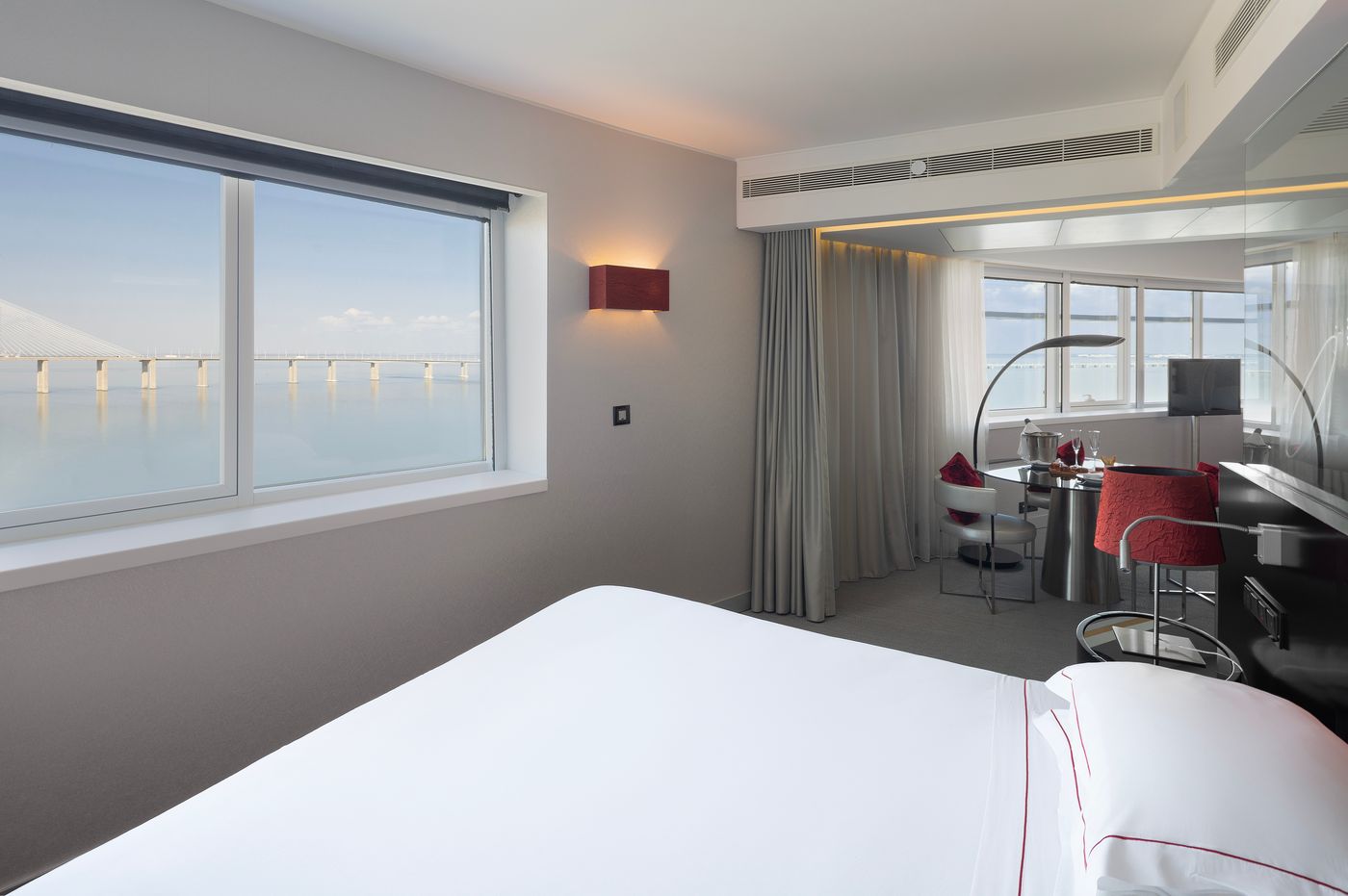 Myriad-By-Sana-Hotels-Room-26