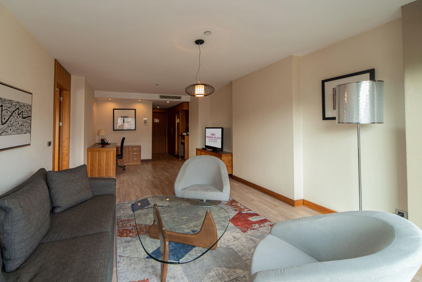 Crowne-Plaza-Harbiye-Room-2