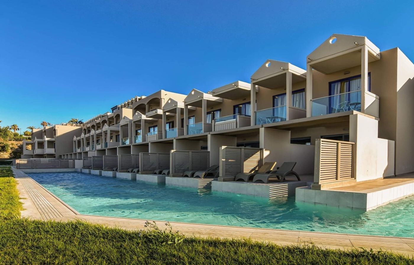 Kresten-Palace-General-view-10