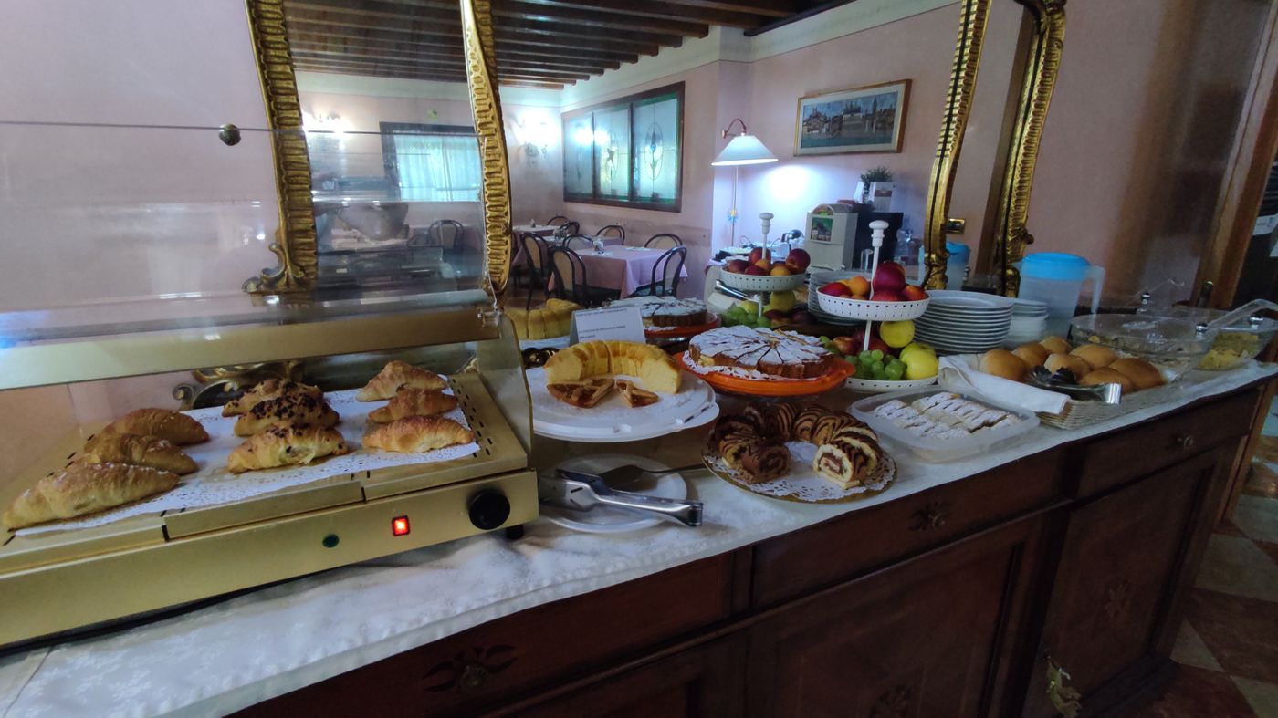 Hotel-Antico-Moro-Restaurant-22