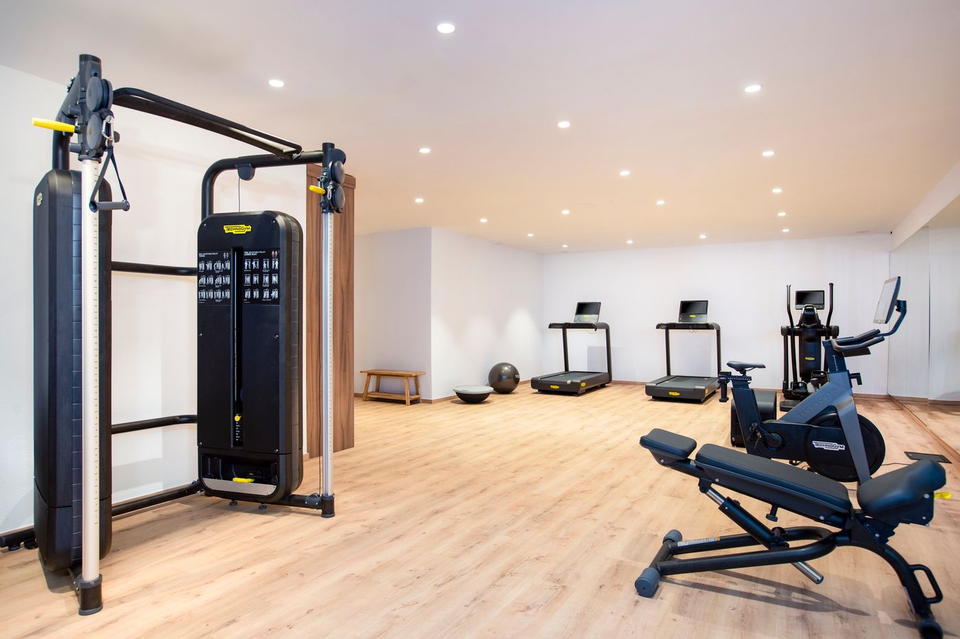 Mangia-s-Santa-Teresa-Sardinia--Curio-Collection-Sports-and-Entertainment-33