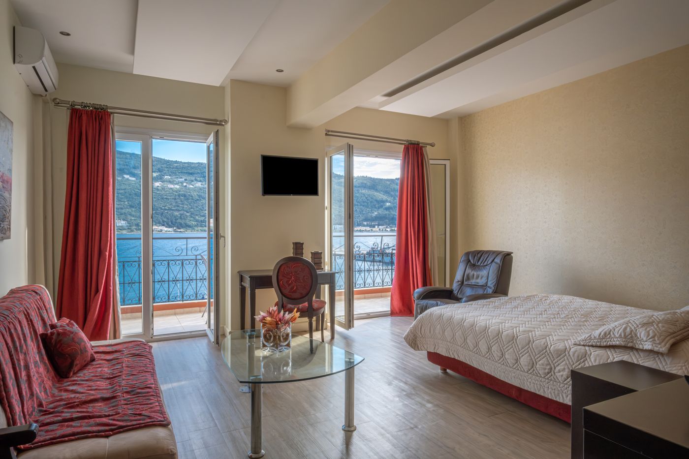 Samos-Room-24
