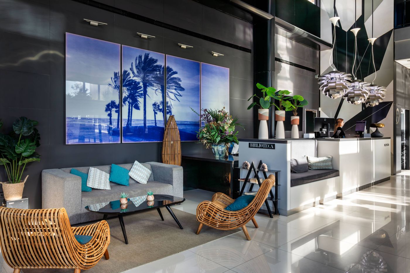 Vincci-Malaga-Lobby-51