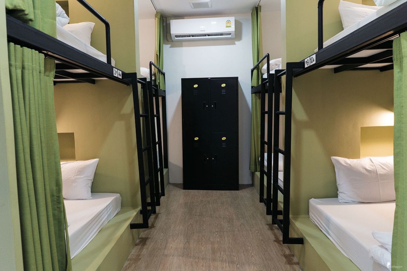 All-Day-Hostel-SHA-by-ZUZU-Room-4