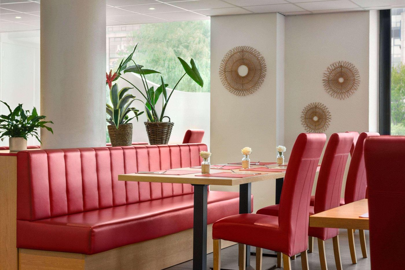 Amedia-Amsterdam-Airport-Trademark-by-Wyndham-Restaurant-15