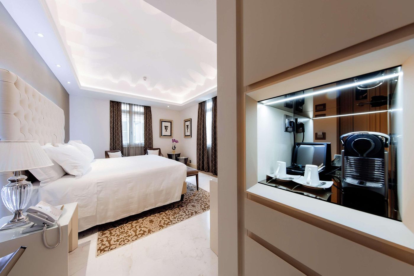 Aleph-Rome-Hotel--Curio-Collection-by-Hilton-Room-11