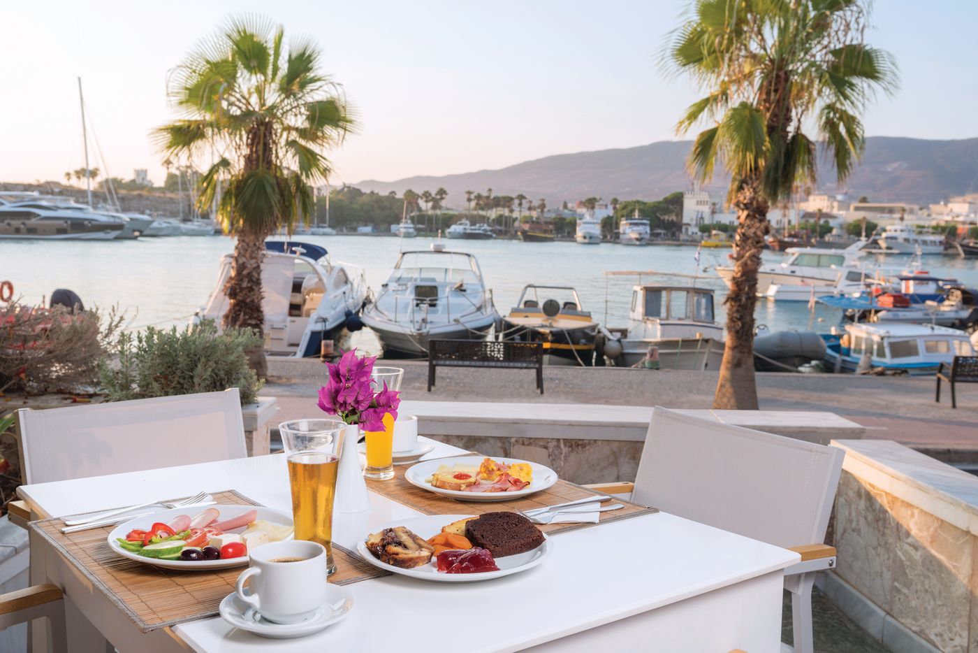 Kosta-Palace-Restaurant-61