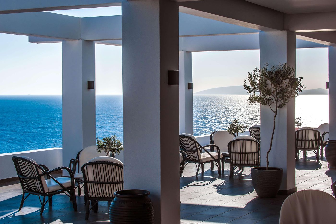 Peninsula-Resort---Spa-Bar-38